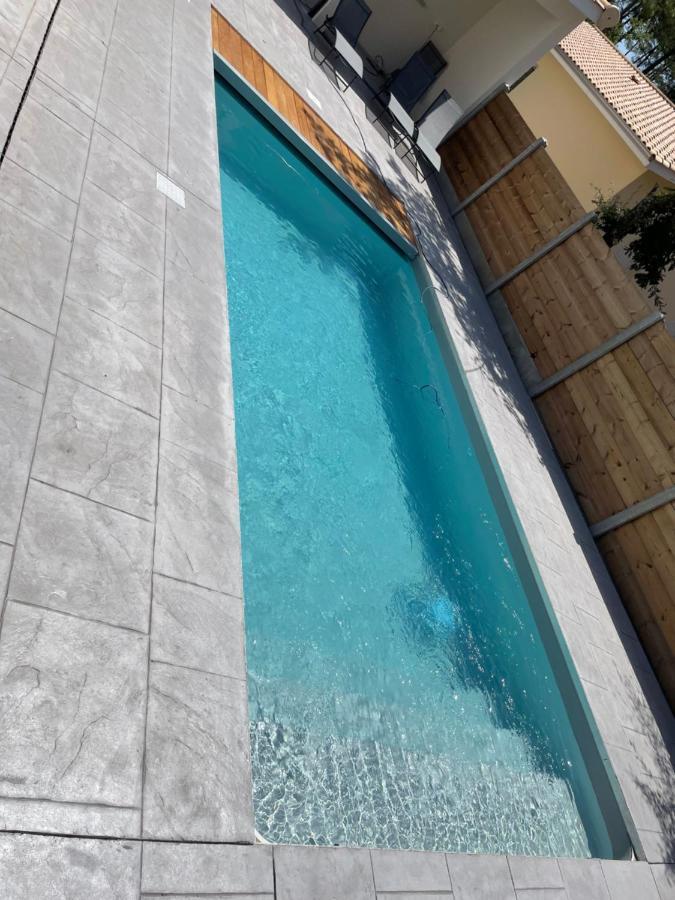 Villa Lacanau avec piscine chauffée Extérieur photo